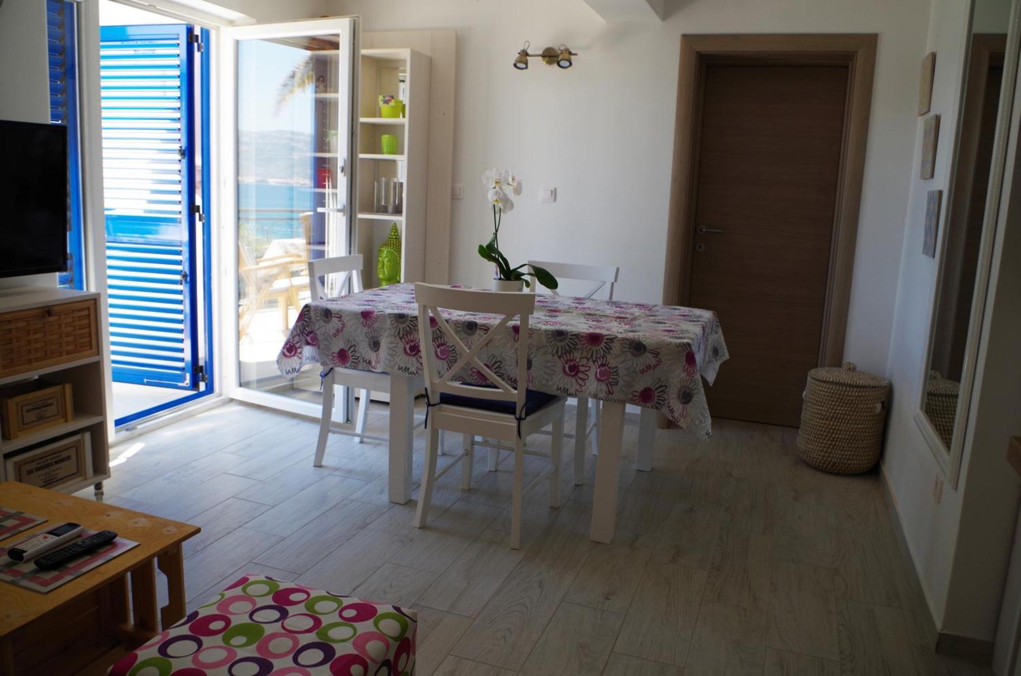 Apartments By The Sea Slatine, Ciovo - 14158 Zimmer foto